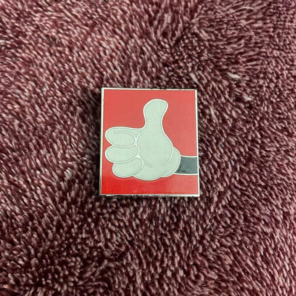 🔮3/$20 Disney Mickey Mouse Thumbs Up Red Square Pin Trading Hong Kong